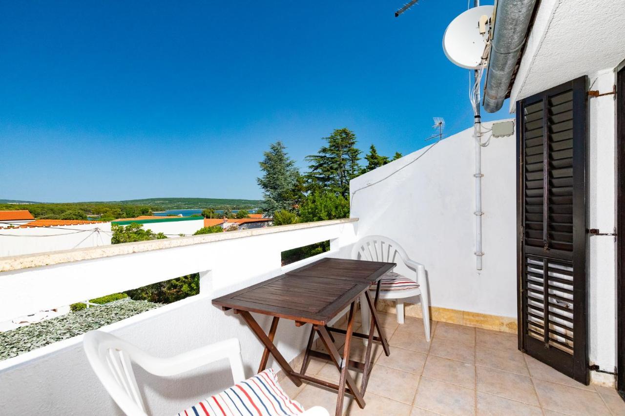 Apartmani Nadia Punat Exteriör bild